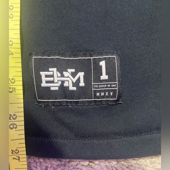 Nike Kyrie BHM Black History Month Black Athletic T-Shirt Men's SIZE XL - Picture 4 of 5